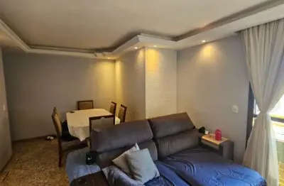 Apartamento à venda, 77 m², 3 quartos, 2 banheiros, 1 suíte