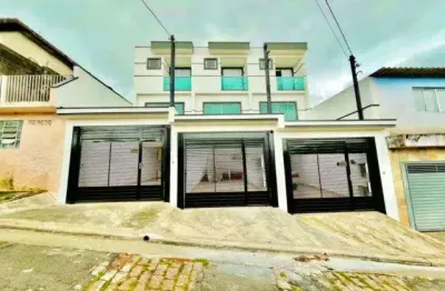 Sobrado à venda, 108 m², 2 quartos, 2 banheiros, 2 suítes