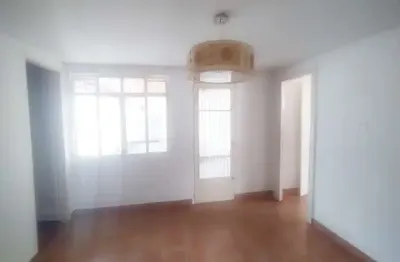 Casa com 2 quartos à venda na Rua Itapixê, Vila Guedes, São Paulo