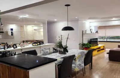Apartamento à venda, 70 m², 3 quartos, 2 banheiros, 1 suíte