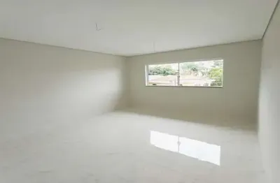 Sobrado à venda, 113 m², 2 quartos, 2 banheiros, 2 suítes