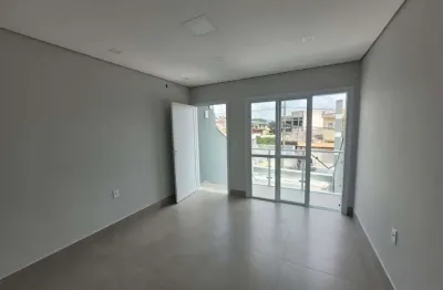 Sobrado à venda, 95 m², 2 quartos, 3 banheiros, 2 suítes