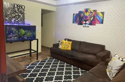 Sobrado à venda, 125 m², 4 quartos, 3 banheiros, 1 suíte