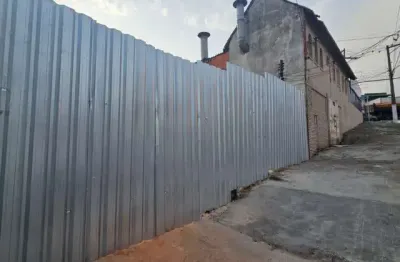Terreno à venda na Rua Padre Aníbal Difrância, Jardim Mangalot, São Paulo
