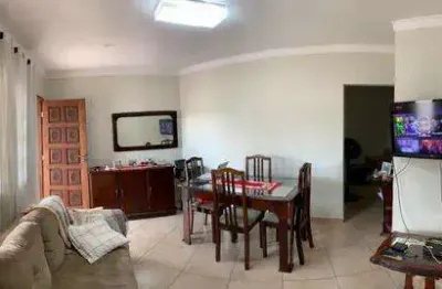 Sobrado à venda, 128 m², 3 quartos, 3 banheiros, 3 suítes
