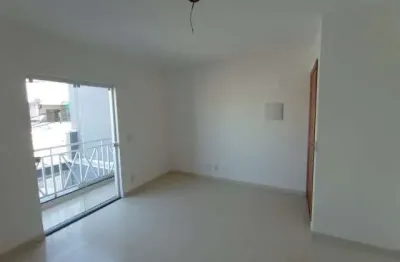 Sobrado à venda, 140 m², 3 quartos, 3 banheiros, 1 suíte