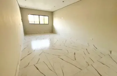 Sobrado à venda, 150 m², 3 quartos, 2 banheiros, 1 suíte