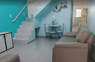 Imóvel para renda! Oportunidade! Venha Conhecer este Belo Imóvel composto por 1 Sobrado