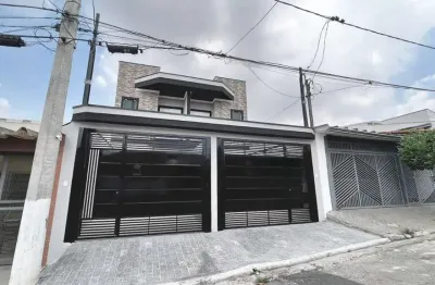 Sobrado à venda, 148 m², 3 quartos, 3 banheiros, 1 suíte
