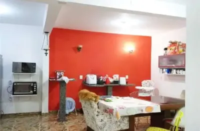 Sobrado à venda no parque maria domitila na rua antônio felix pacheco