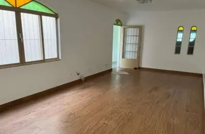 Sobrado à venda no Bairro do Jardim Vista Linda na Rua Venceslau Gomes da Silva