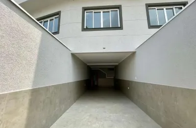 Sobrado à venda, 170 m², 3 quartos, 4 banheiros, 3 suítes