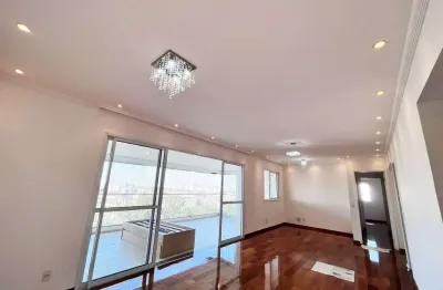 Apartamento à venda, 131 m², 3 quartos, 4 banheiros, 1 suíte