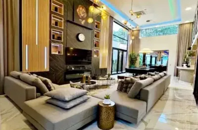 Casa à venda, 548 m², 3 quartos, 5 banheiros, 3 suítes
