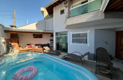 Lindo sobrado à venda no bairro do jardim cidade pirituba na rua néspera,
