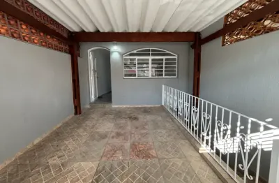 Ótimo sobrado à venda no bairro do jardim mangalot na rua general lauro cavalcanti de farias