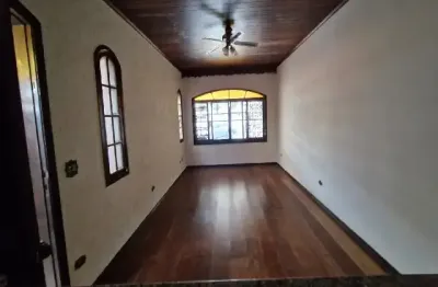 Oportunidade: sobrado à venda no bairro da vila santa edwiges na rua físico lawrence