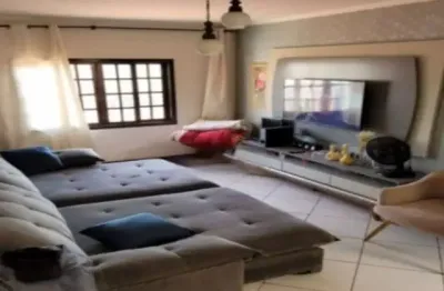 Sobrado à venda no bairro da vila jaguari na rua antônio gonçalves valim,