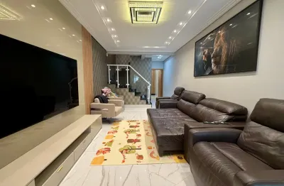 Sobrado semi novo à venda no bairro do parque são domingos na rua josé tobias dos santos, com 3 dormitórios