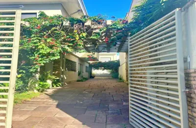 Sobrado à venda no bairro do jardim paulistano na rua laerte assunção