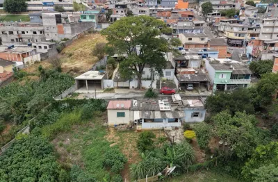 Terreno à venda em Santana de Parnaíba no Bairro do Jardim Celeste