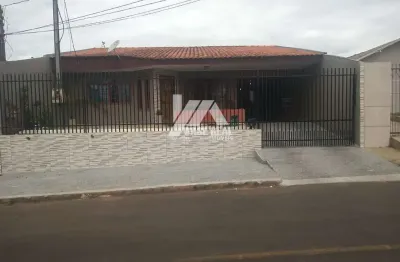 Casa com 3 quartos à venda na Delfim Moreira, Boqueirão, Guarapuava