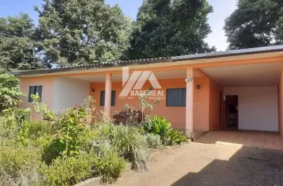 Casa com 2 quartos à venda na Rua Xavier Pinheiro, Uvaranas, Ponta Grossa
