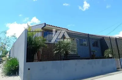 Casa com 3 quartos à venda na Rua Bachir Steiman Fayad, Contorno, Ponta Grossa
