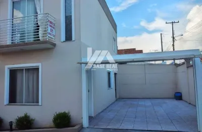 Casa com 2 quartos à venda na Rua Leony Delourdes Alves da Costa, Uvaranas, Ponta Grossa