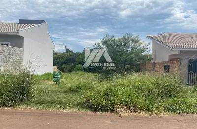 Terreno de 300m² com excelente localização em laranjeiras do sul