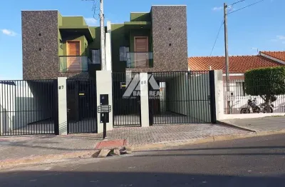 Casa com 3 quartos para alugar na Rua Ruy Holzmann, Contorno, Ponta Grossa
