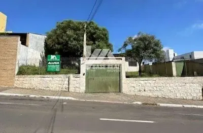 Casa comercial para alugar na Rua Doutor Laranjeiras, Centro, Guarapuava