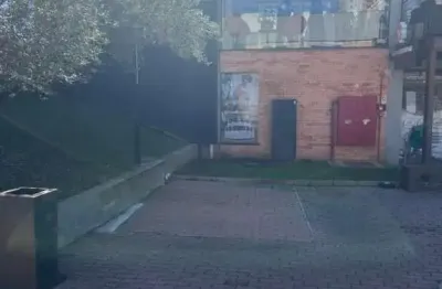 Sala comercial para alugar na Avenida República Argentina, 2557, Portão, Curitiba
