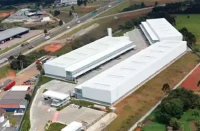 Galpão / Barracão para Locação em São José dos Pinhais, Campina