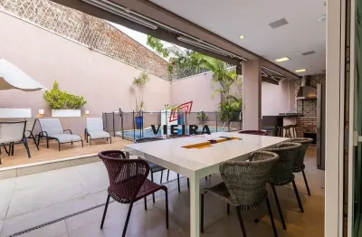 Casa com 4 quartos para alugar na Rua Ziembinski, 69, Alto da Lapa, São Paulo