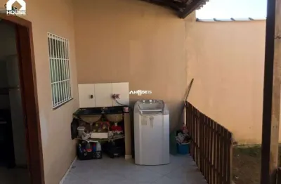 Casa com 2 quartos à venda na rua heliotropo, 214, santa mônica, guarapari por r$ 300.000