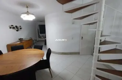 Cobertura com 4 quartos à venda na rua henrique coutinho, 212, centro, guarapari por r$ 950.000