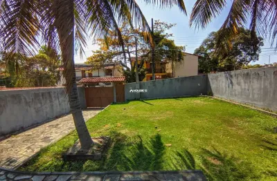 Casa com 3 quartos à venda na rua públio nolasco, 12, meaípe, guarapari por r$ 650.000