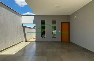 Casa com 3 quartos à venda no Centro, Saltinho 