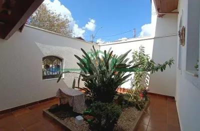 Casa com 3 quartos à venda na Vila Rezende, Piracicaba 