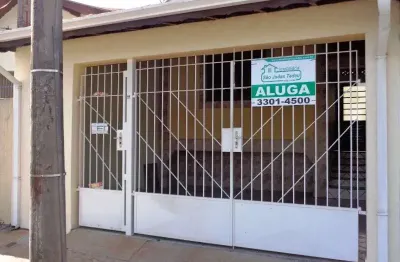Casa com 2 quartos para alugar na Vila Prudente, Piracicaba 