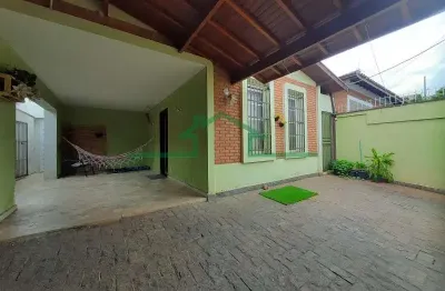 Casa com 3 quartos à venda na Vila Independência, Piracicaba 