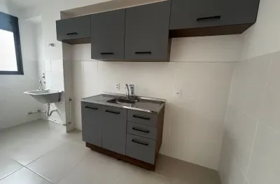 Apartamento com 2 quartos para alugar no Recreio dos Bandeirantes, Rio de Janeiro 