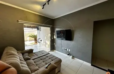 Casa para venda em caldas novas, jardim esmeralda, 3 dormitórios, 2 suítes, 2 banheiros, 1 vaga