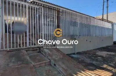 Casa com 1 quarto à venda no canadá, cascavel  por r$ 320.000