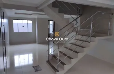 Casa com 3 quartos à venda no Santa Cruz, Cascavel  por R$ 520.000