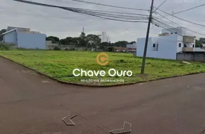 Terreno à venda na Vila Becker, Toledo 