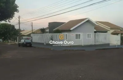 Casa com 3 quartos à venda no universitário, cascavel  por r$ 630.000