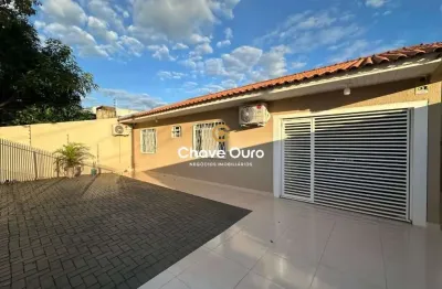 Casa com 4 quartos à venda no coqueiral, cascavel  por r$ 700.000