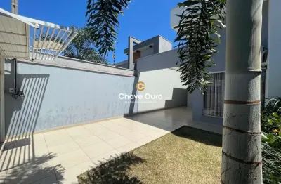 Casa com 2 quartos à venda no jardim anápolis, toledo  por r$ 820.000